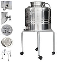 Beczka na bimber 30L z kranem Asia i podstawką